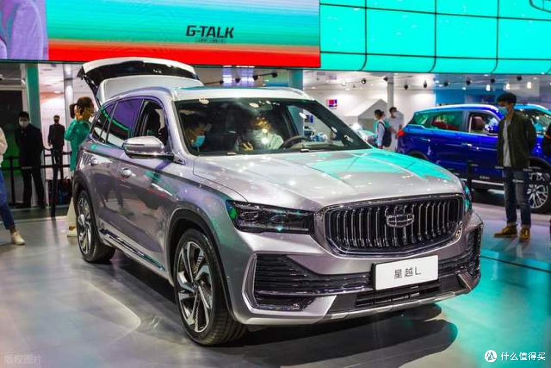 国产燃油SUV如何选?星越L成国内首款销量破百万台的国产燃油SUV