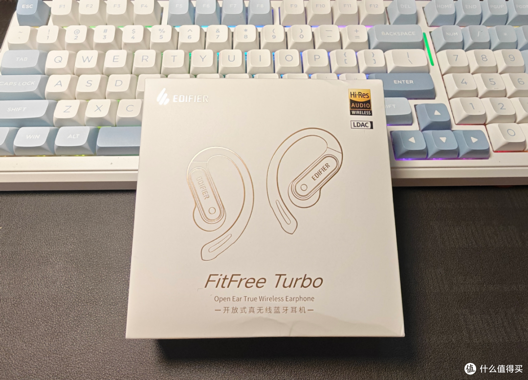 499元越级千元音质!AI声学加持漫步者FitFree Turbo堪称全能卷王
