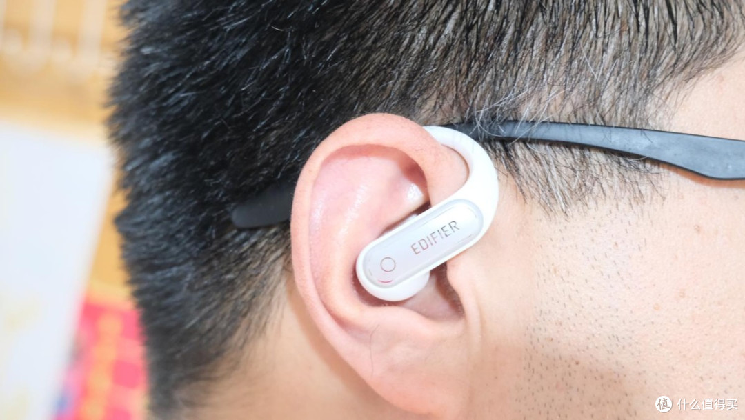 告别开放式低音拉胯!漫步者FitFree Turbo AI声学引擎重塑听感