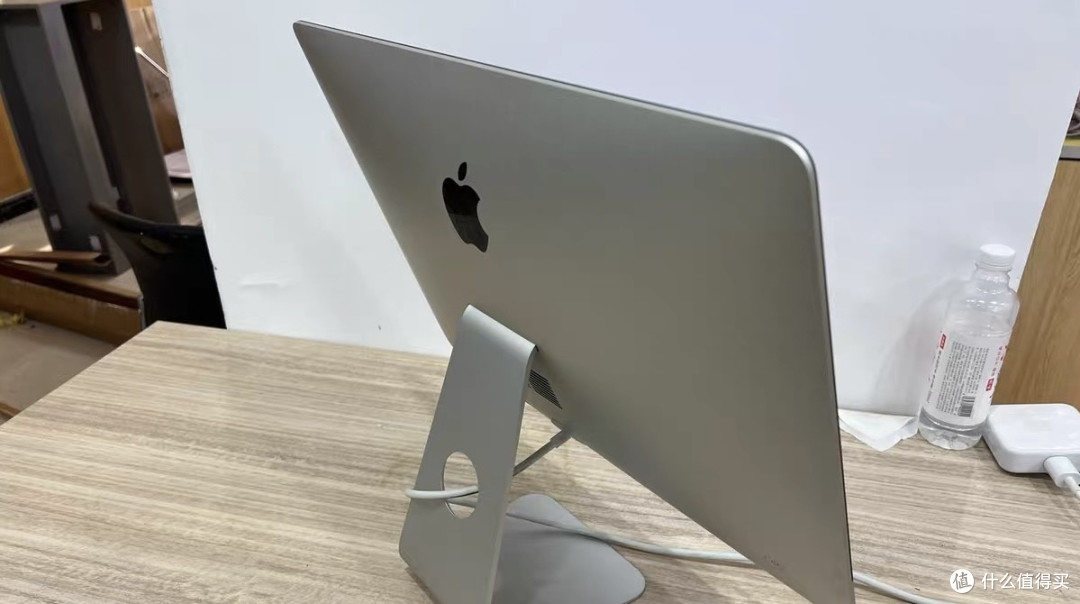 闲鱼大量涌入iMac 2015 27寸,5K屏加P3色域,1200块买屏幕送电脑