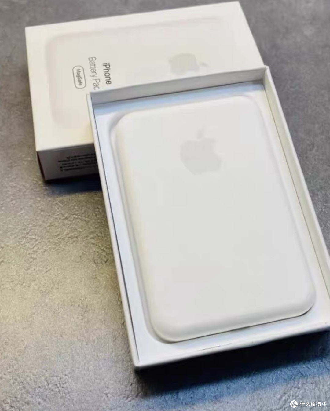 当年被骂智商税的苹果MagSafe,180块捡漏180块给iPhone续半天命