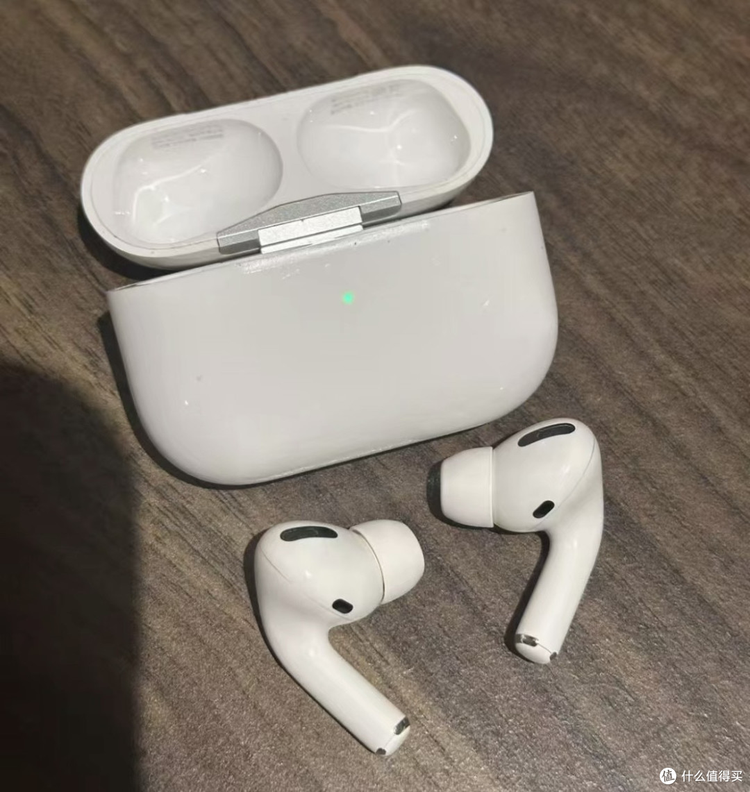  闲鱼320块收了副AirPods Pro一代，主动降噪且弹窗秒连无缝切换