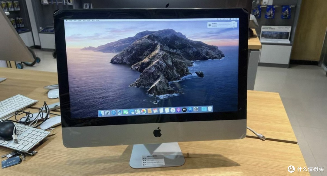 闲鱼650块收了台iMac 2012,21.5寸IPS屏幕带光驱,上网看剧刚好