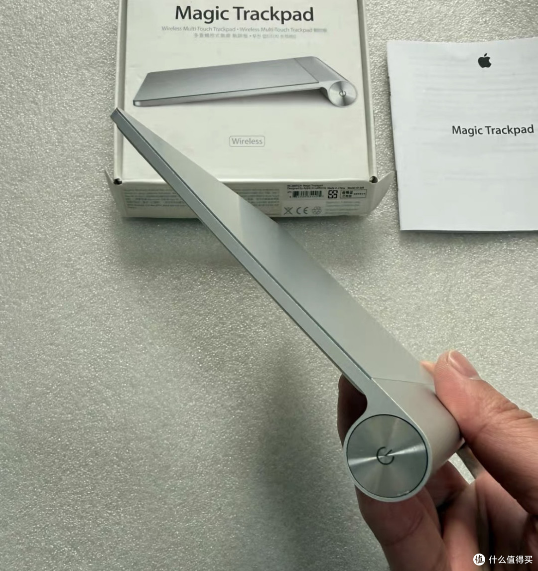 闲鱼135捡了块MagicTrackpad,物理按压咔嗒声比线性马达更有实感