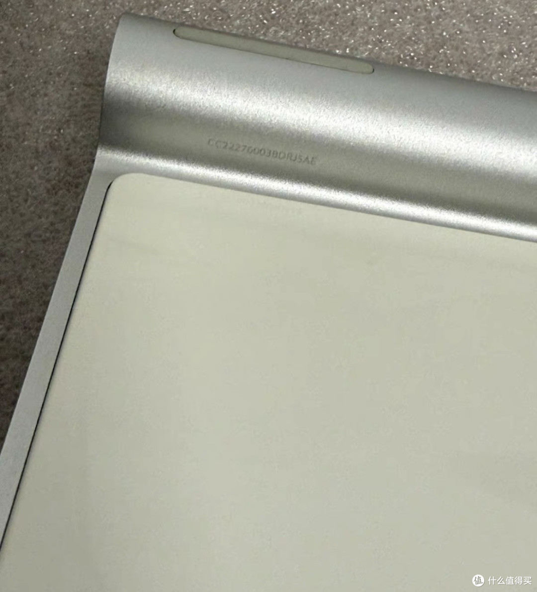 闲鱼135捡了块MagicTrackpad,物理按压咔嗒声比线性马达更有实感
