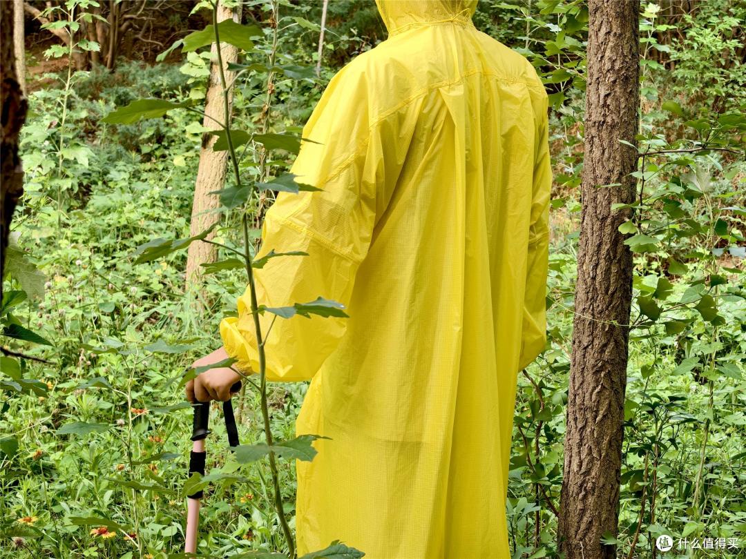 快扔掉你的一次性雨衣!JOGOFO轻量化户外雨衣:暴雨级防水、162g