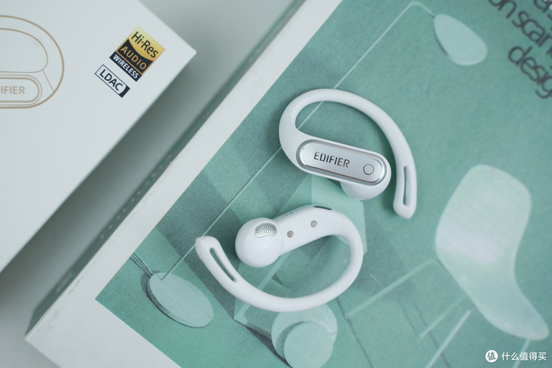 漫步者FitFree Turb:金标音质+AI声学引擎加持,499元值不值?