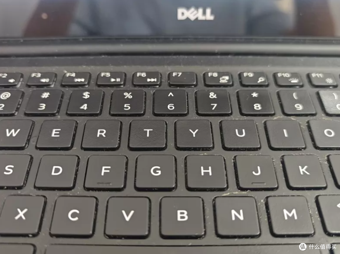 1600元捡戴尔XPS 9560顶配4K触控!当年两万多的本,值不值?