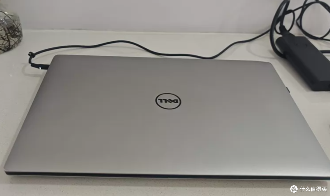 1600元捡戴尔XPS 9560顶配4K触控!当年两万多的本,值不值?