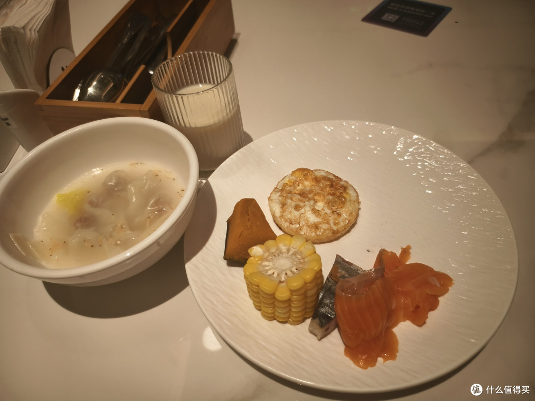 oak酱出差手记｜上海五日差旅极简行李清单+酒店真实入住全分享！