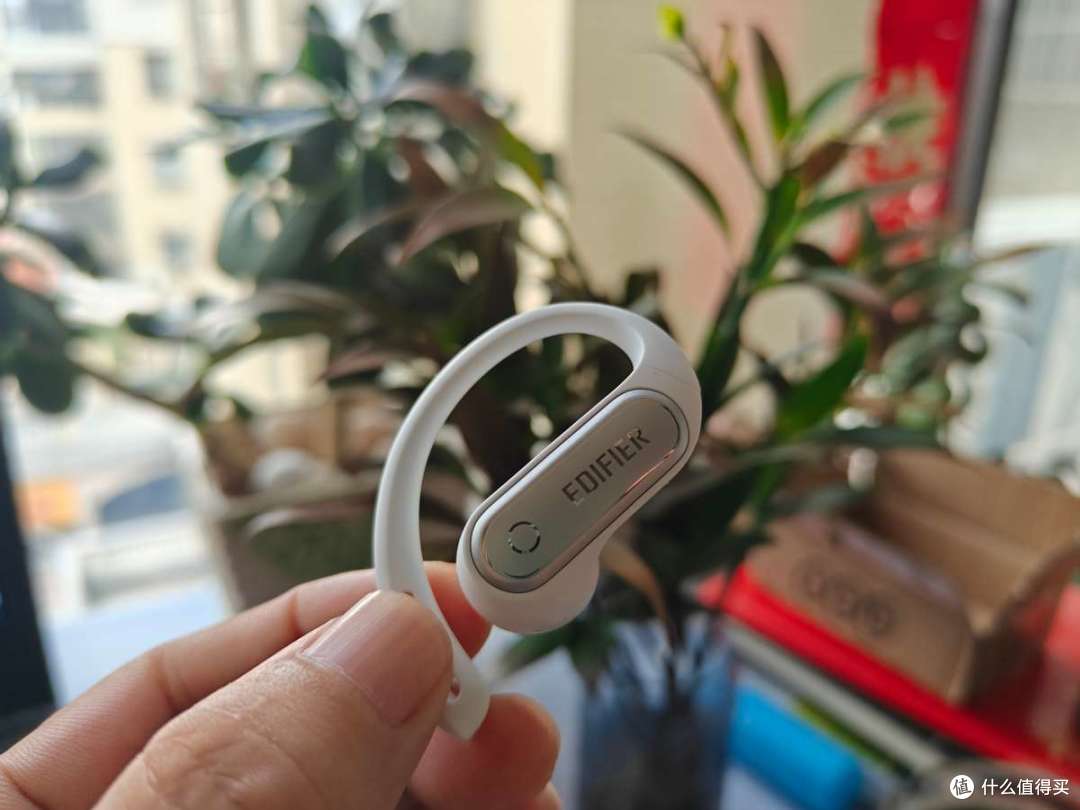 内置AI声学引擎首秀!漫步者FitFree Turbo重塑开放式耳机标杆