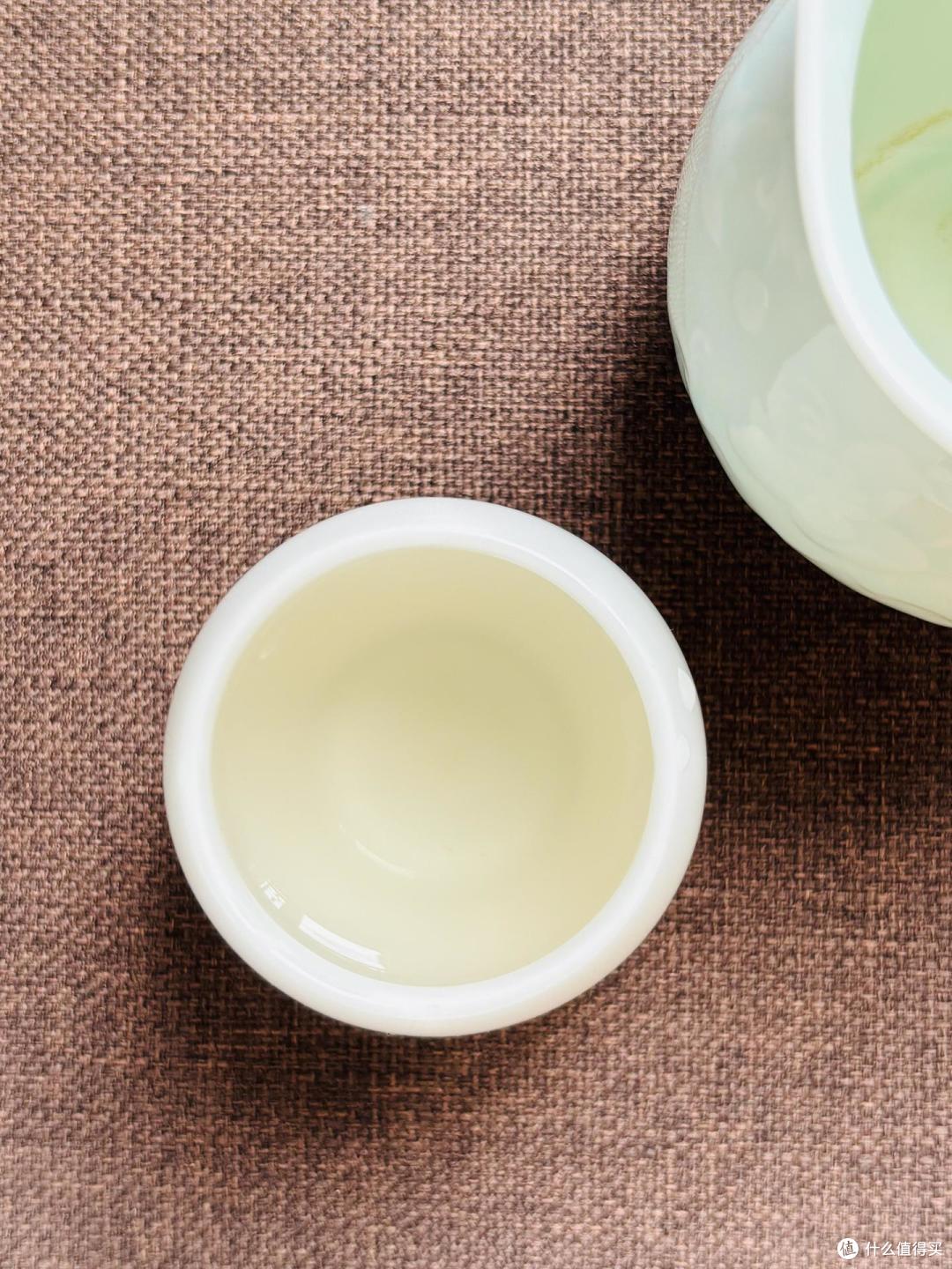 品茶|茉潮茉莉银针(水即香,冰糖甜,轻口)