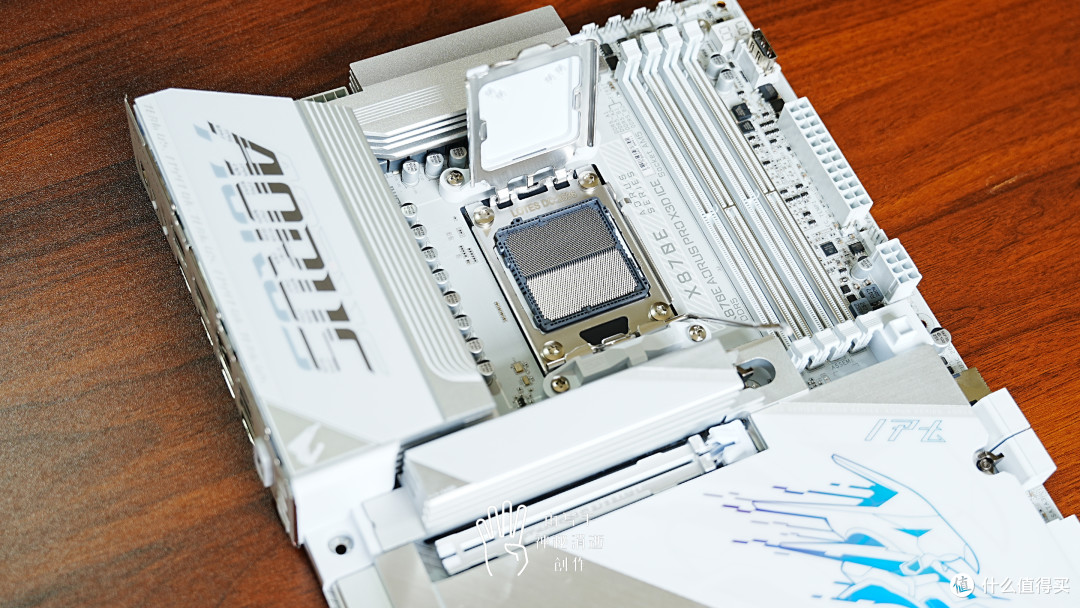 技嘉X870E X3D电竞冰雕主板测评-超内存更简单,超CPU性能更强