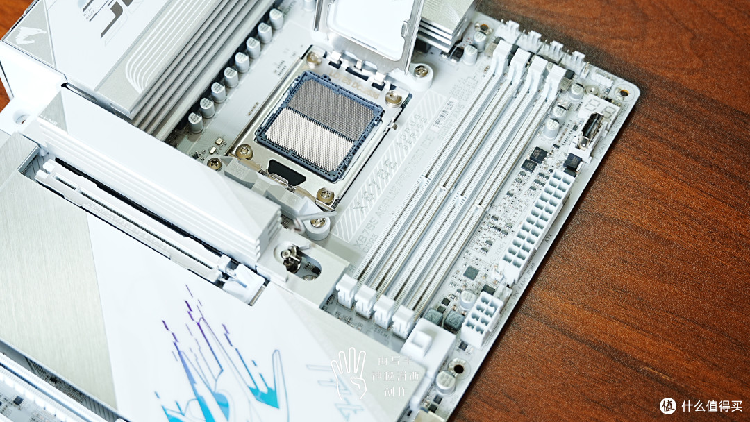 技嘉X870E X3D电竞冰雕主板测评-超内存更简单,超CPU性能更强