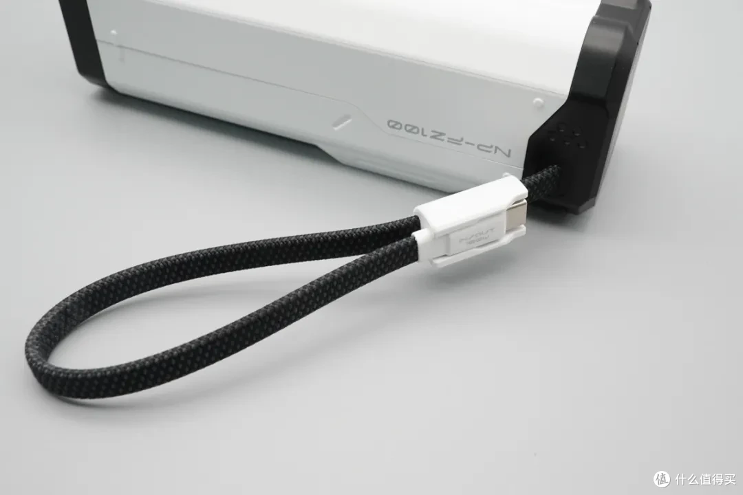 索尼 A7 用户狂喜,斯丹德 BB Pro 相机电池储能快充仓评测