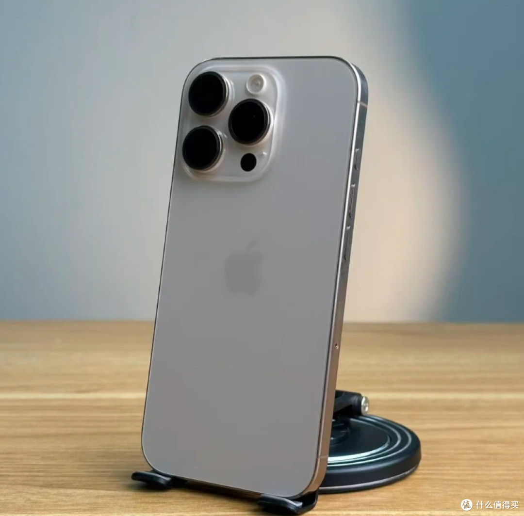 想换苹果旗舰别硬冲新款， iPhone16 Pro降价2501，用三五年不卡