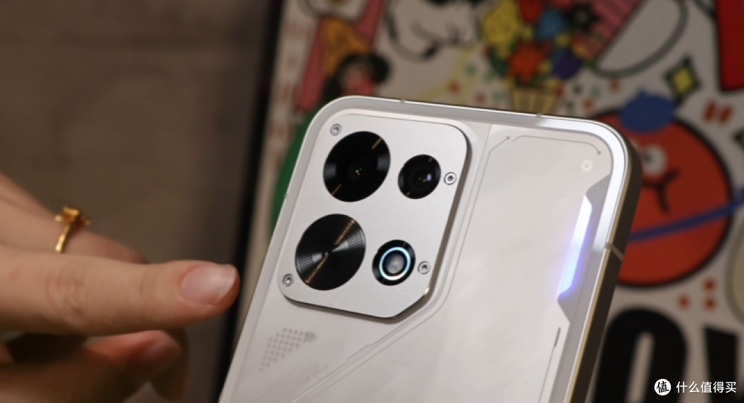 OPPO K15国补后1954元:中端机配主动散热风扇,8000mAh大电池