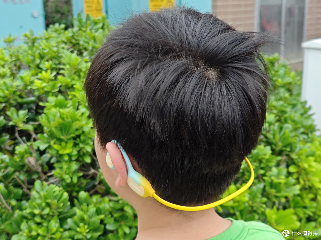 不让娃碰电子产品，但英语听力也没停 。8 岁娃的 "秘密武器"。