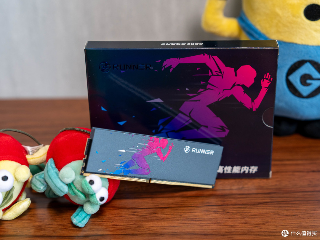 曲面玻璃加悬空底座，微星MPG VIXTA 300R PZ维斯塔机箱首晒