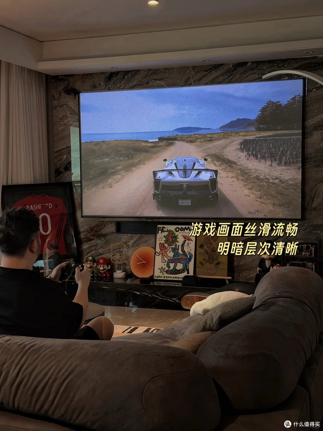 客厅就是球场！换了极米RS30 Pro，才懂什么叫沉浸式看球🏆