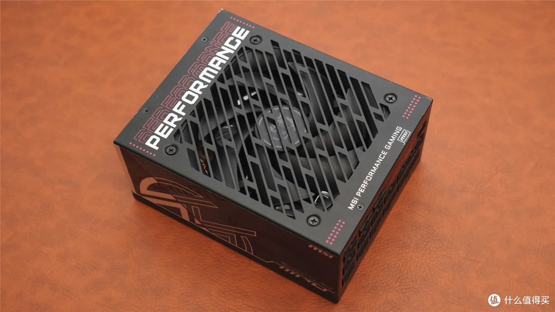 9900X3D+ 5080显卡！微星MPG Ai1300TS PCIE5月神电源装机实测