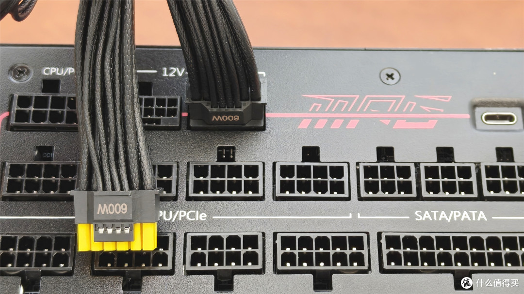9900X3D+ 5080显卡！微星MPG Ai1300TS PCIE5月神电源装机实测