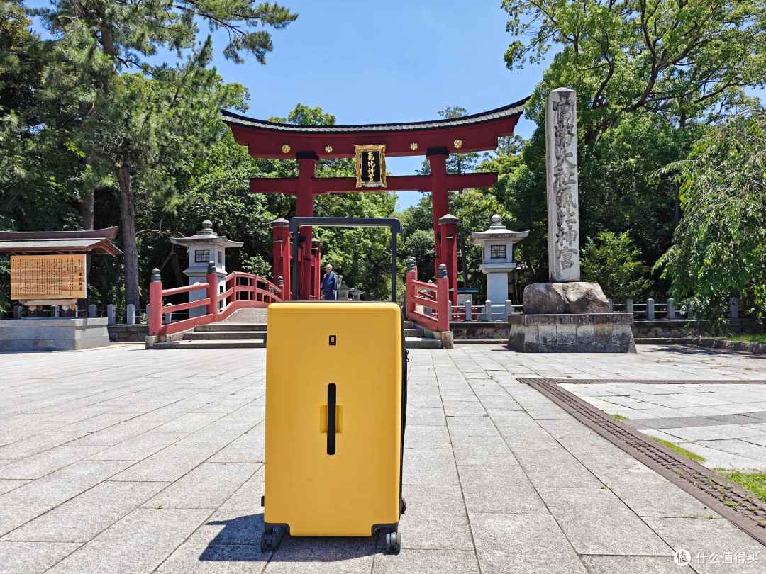 全家出游全靠它！地平线8号大旅行家28寸行李箱，实力颜值双在线