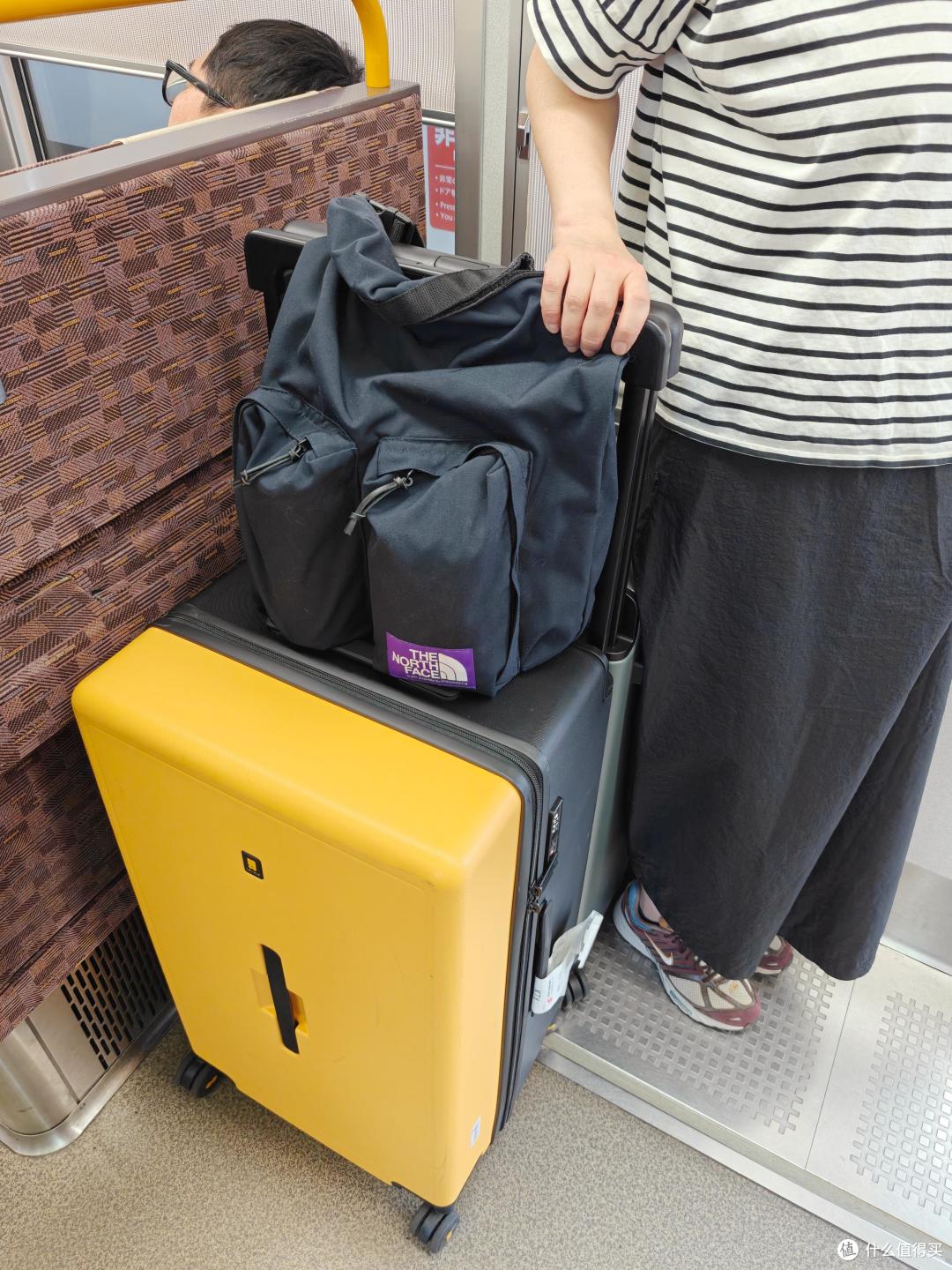 全家出游全靠它！地平线8号大旅行家28寸行李箱，实力颜值双在线