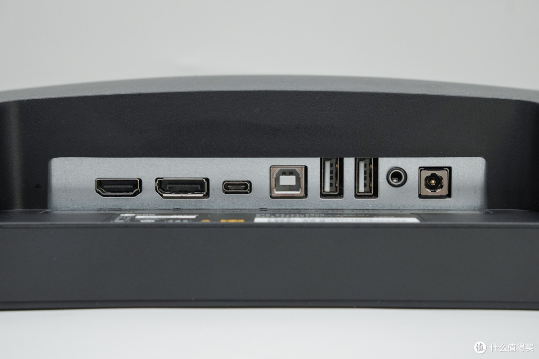65W USB-C一线通加持，来酷 M3237PL 4K 显示器评测