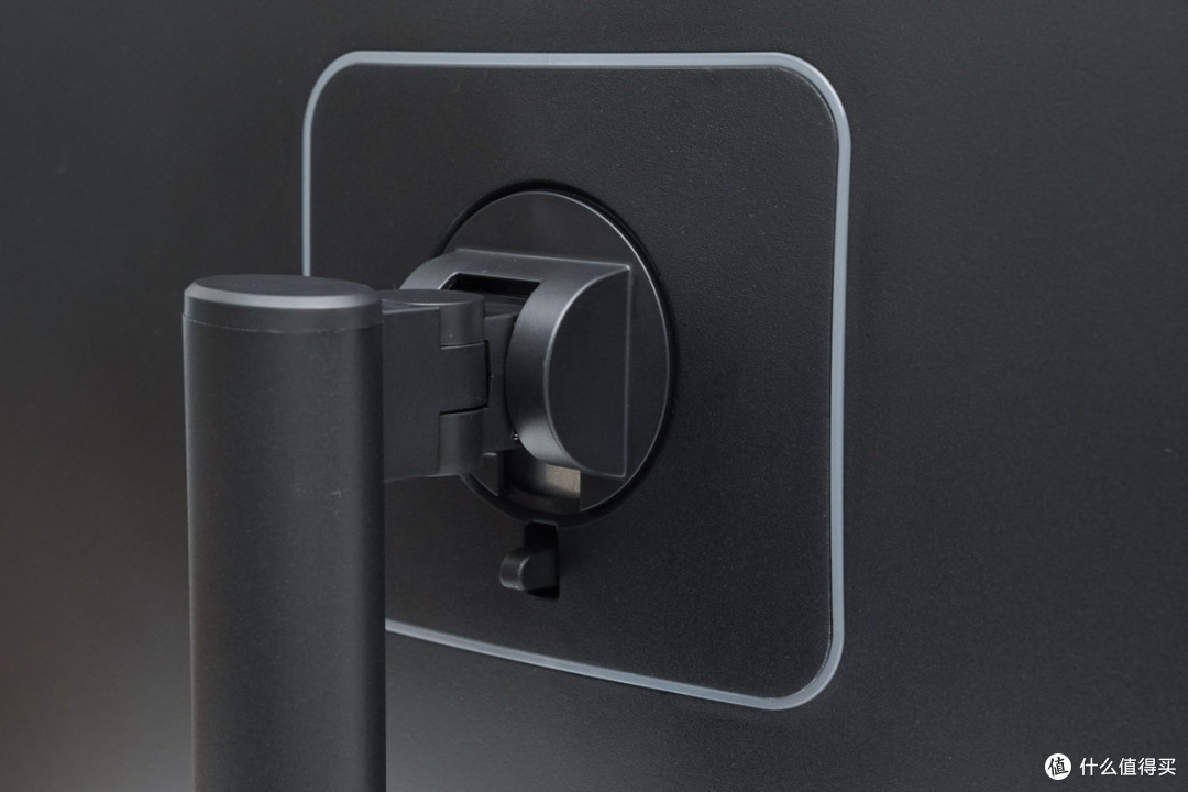 65W USB-C一线通加持，来酷 M3237PL 4K 显示器评测