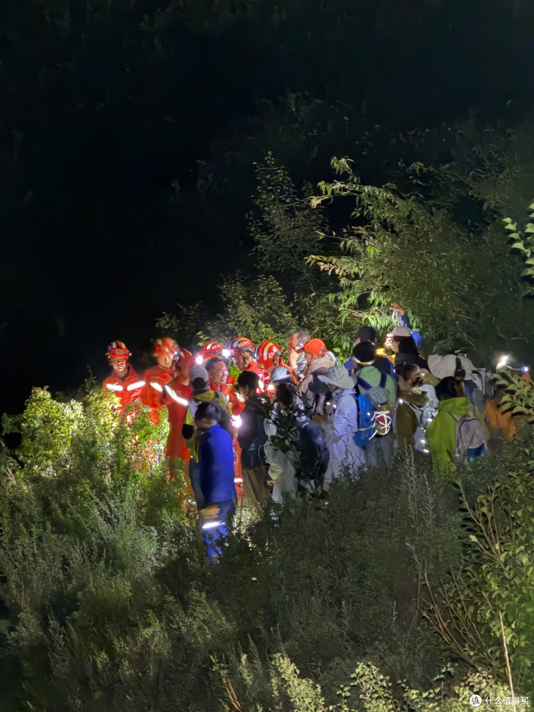 河北40余人深夜被困：看似友好的“初级路线”，如何成夺命陷阱