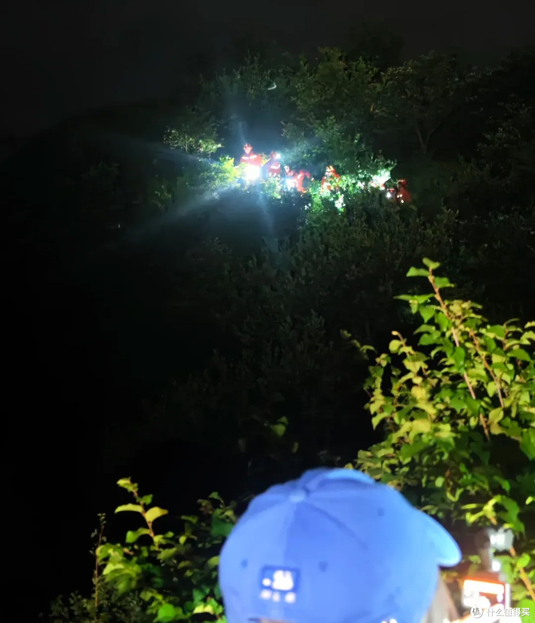 河北40余人深夜被困：看似友好的“初级路线”，如何成夺命陷阱