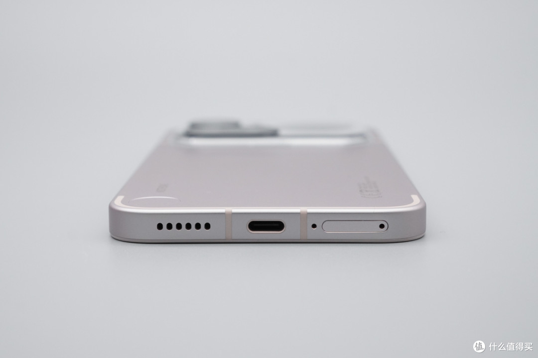 Nothing Phone(4A)Pro评测：Glyph 灯光矩阵化身第二交互屏