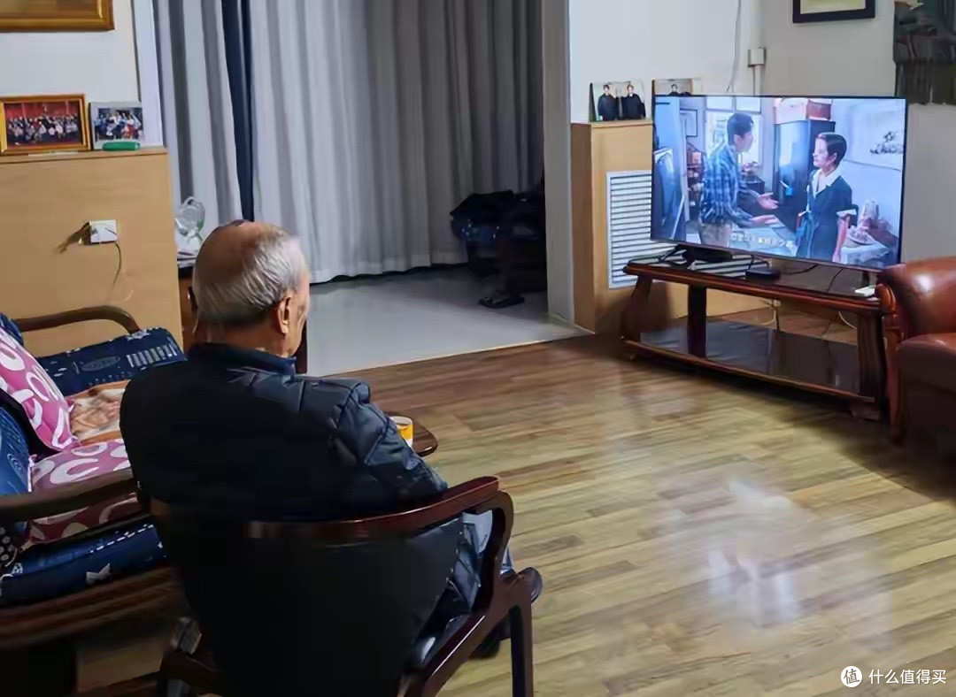 恐成下一个西贝？罗永浩再出手！怒斥电视乱象，网友反应出奇一致