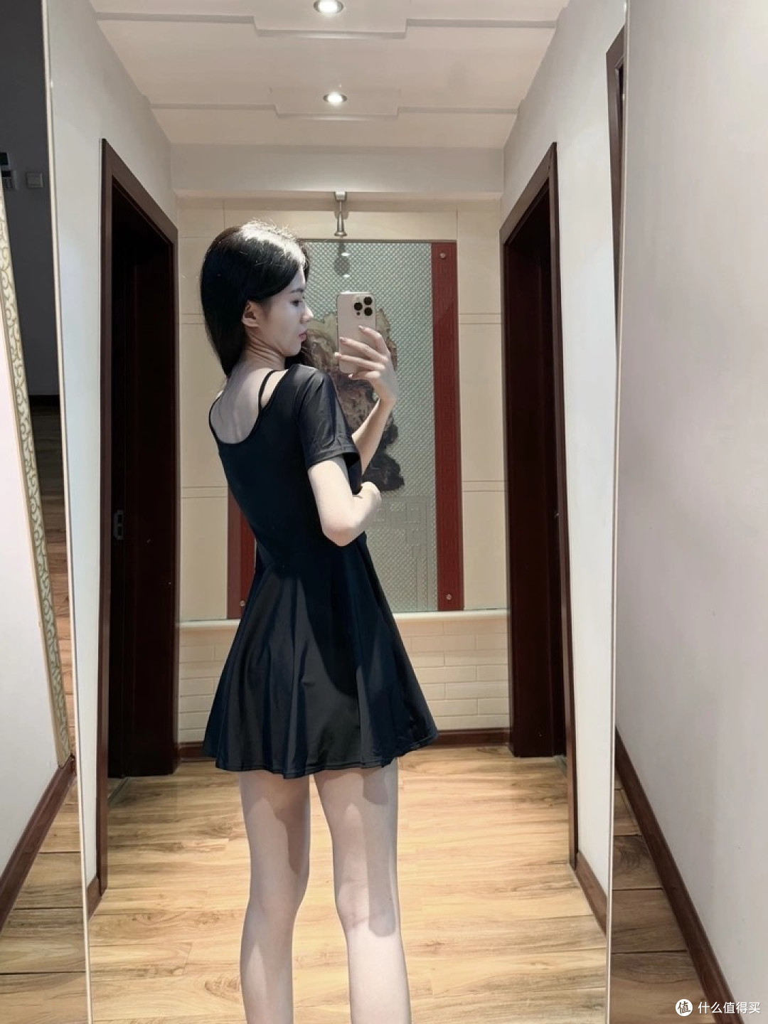 🖤永不出错的黑色裙式泳衣！Keep 这款真的百搭耐看