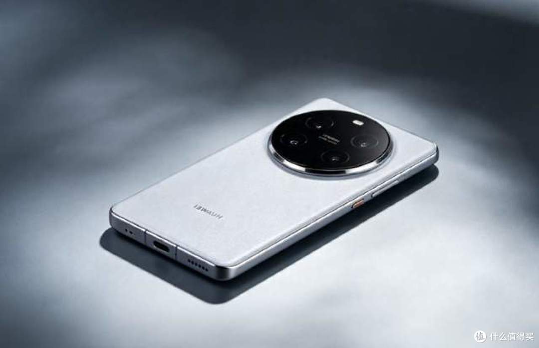 全面对比揭晓！华为Mate90凭什么有望打败 iPhone18？五大核心！