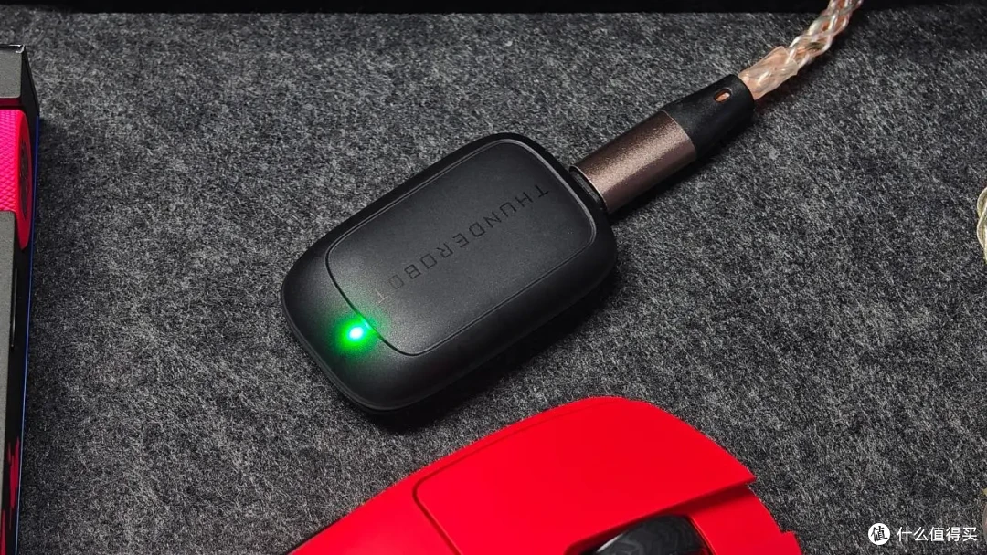 只要参数够强就是好鼠标？雷神X7S 首发PAW3955T+自研模具