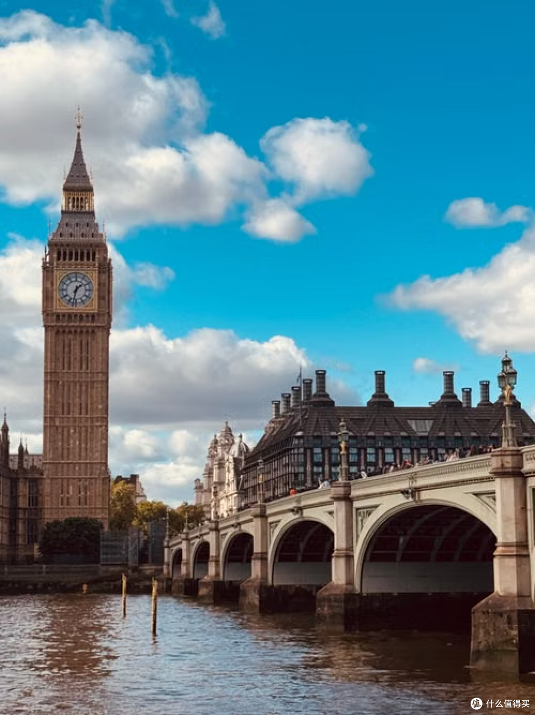 英国出行支付实用指南：消费结算与取现成本全梳理