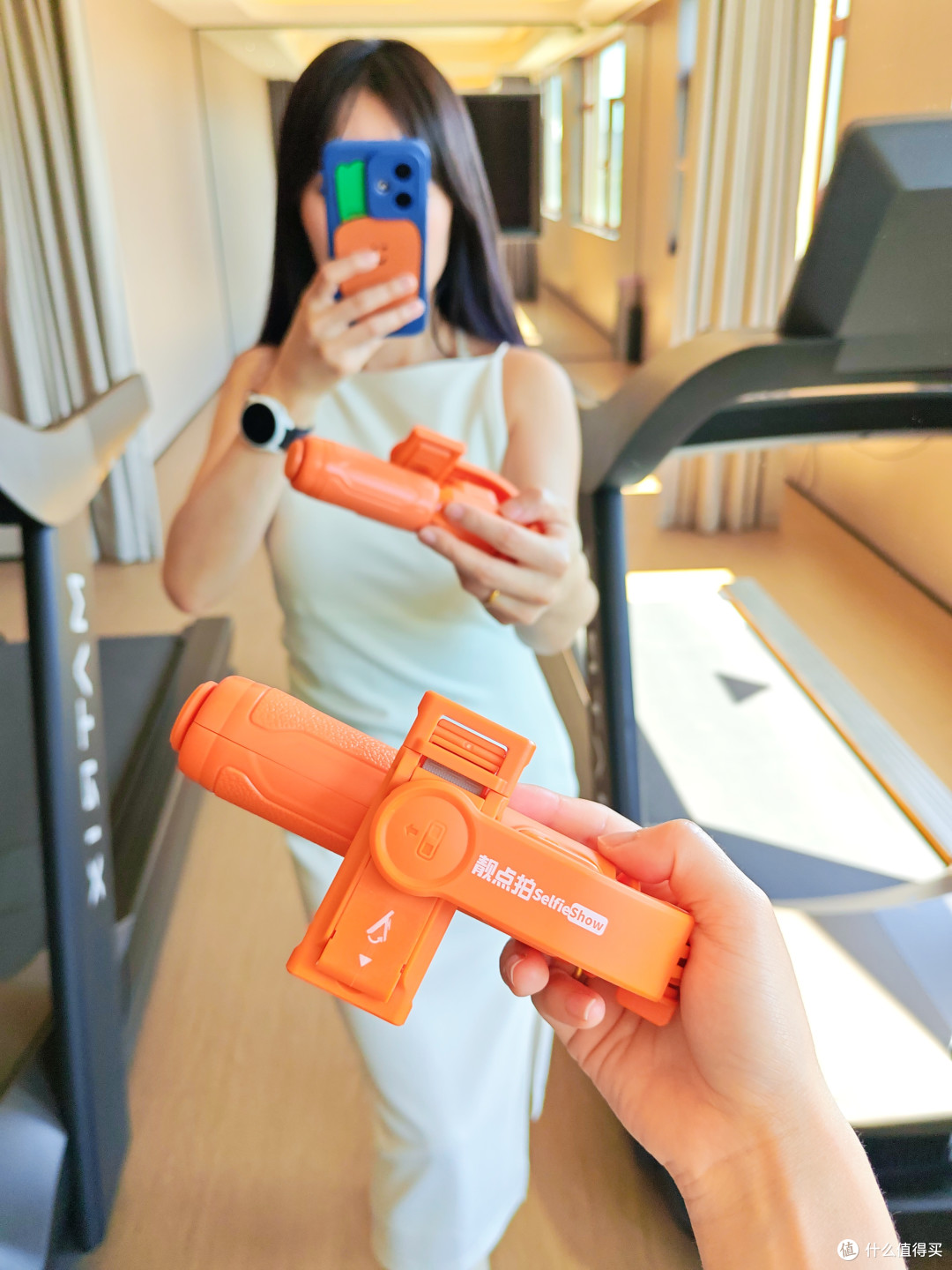 🍊暑假出游，怎能少得了这抹“多巴胺橙”？🏖️