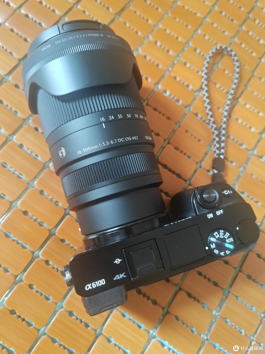 索尼a6100+适马16-300 纠结出手还是自留
