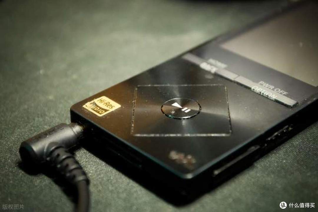 蓝牙音质现在能听了吗？LDAC、aptX Lossless和有线串流实测对比