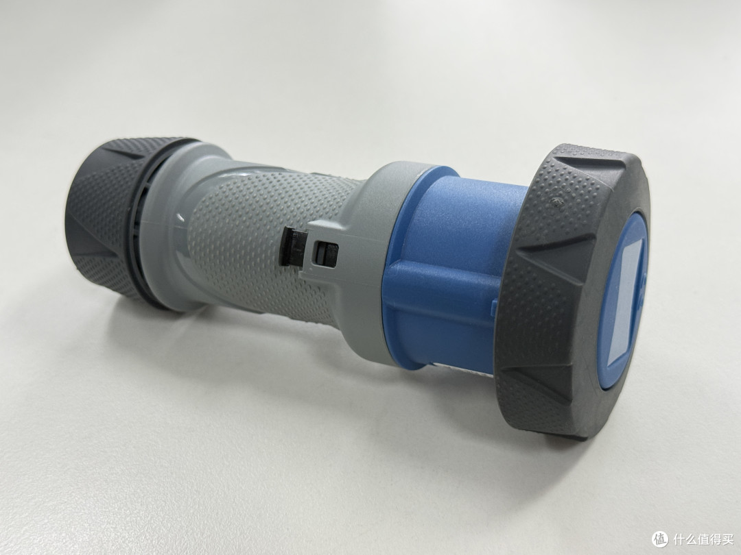 曼奈柯斯工业连接器恶劣工况下的安心之选