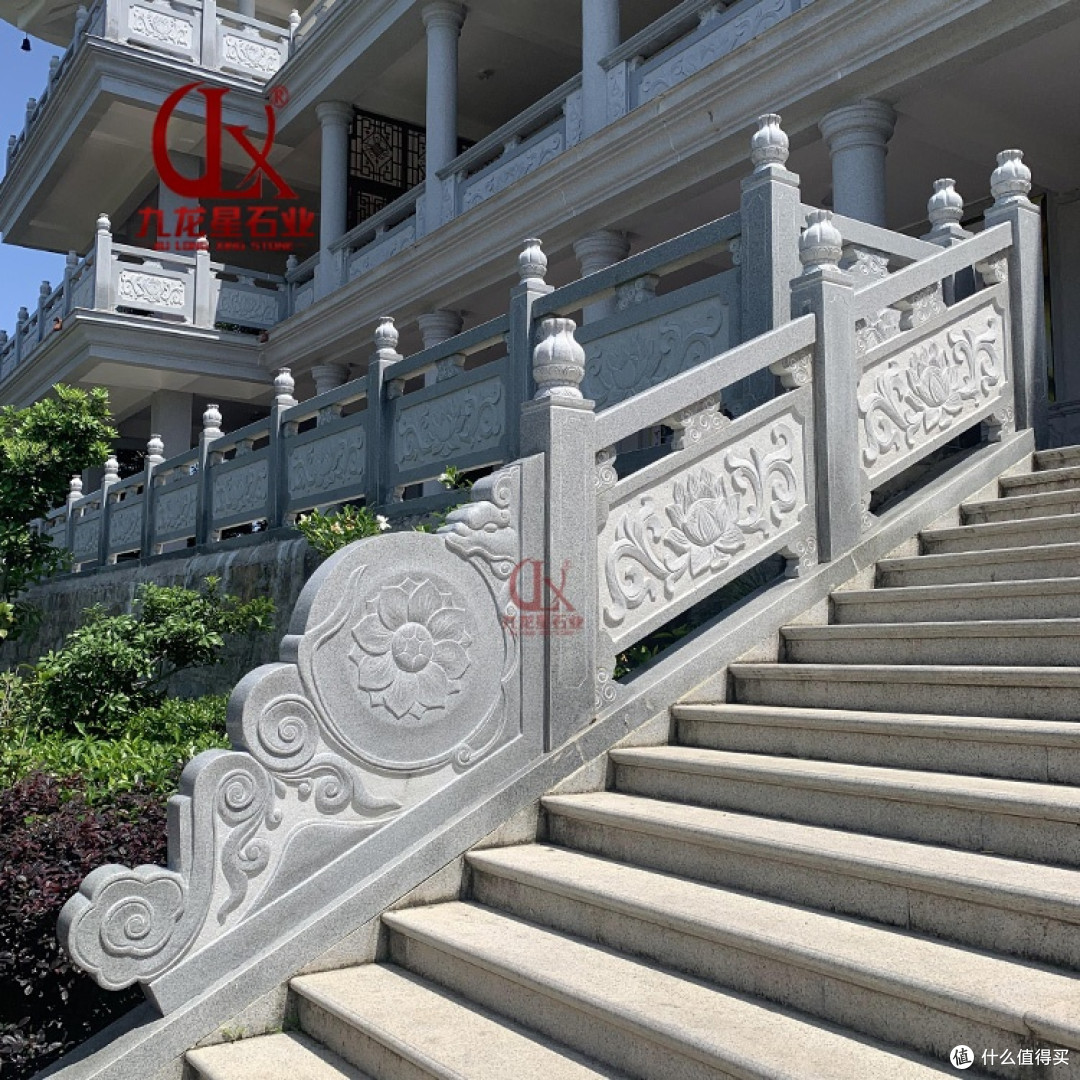 青石新中式庭院石围栏 镂空花鸟透雕栏板 花园楼梯石材扶手