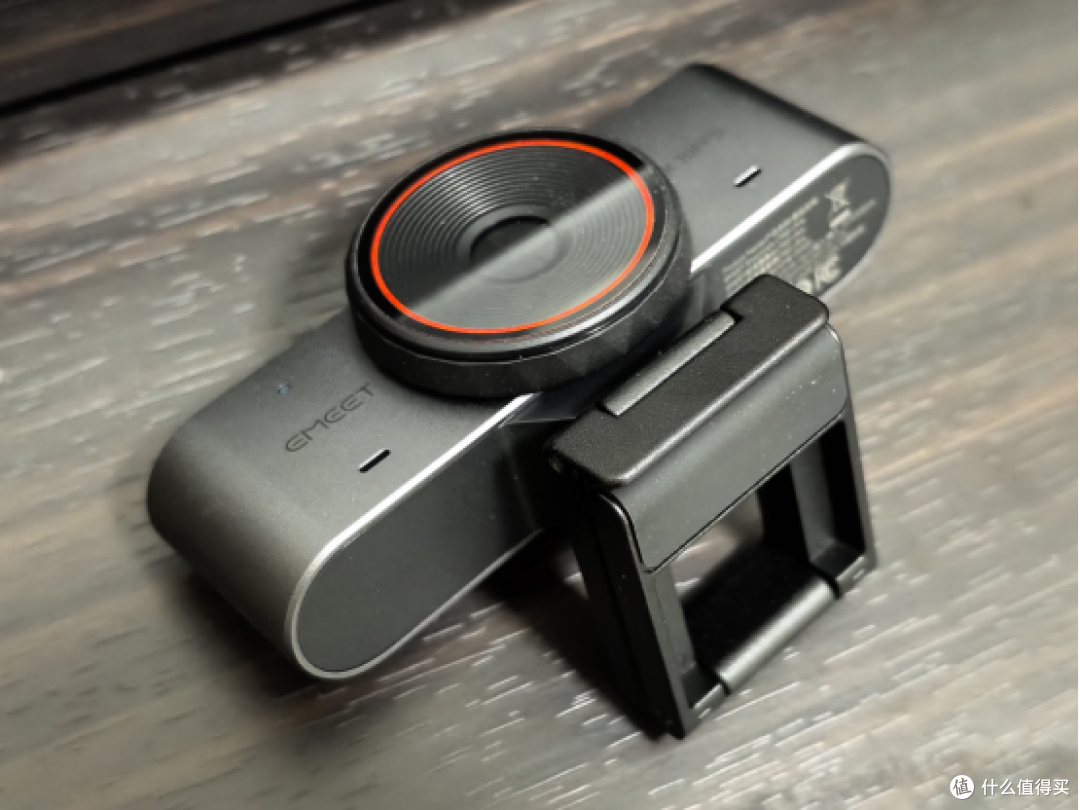 千万别再凑合用廉价摄像头!实测 EMEET C960 Ultra,搞定直播等
