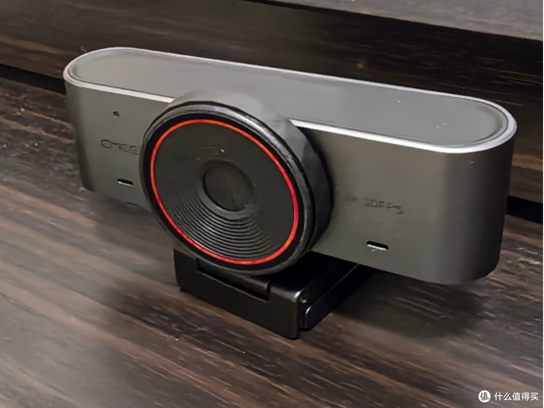 千万别再凑合用廉价摄像头!实测 EMEET C960 Ultra,搞定直播等