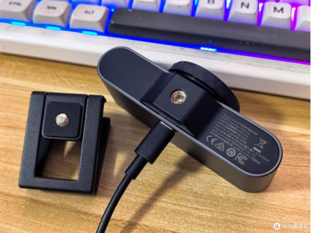 千万别再凑合用廉价摄像头!实测 EMEET C960 Ultra,搞定直播等