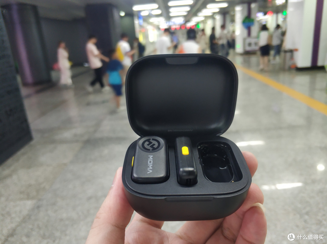 百元收音好搭档，续航持久降噪强：猛玛LARK A2无线麦克风实测