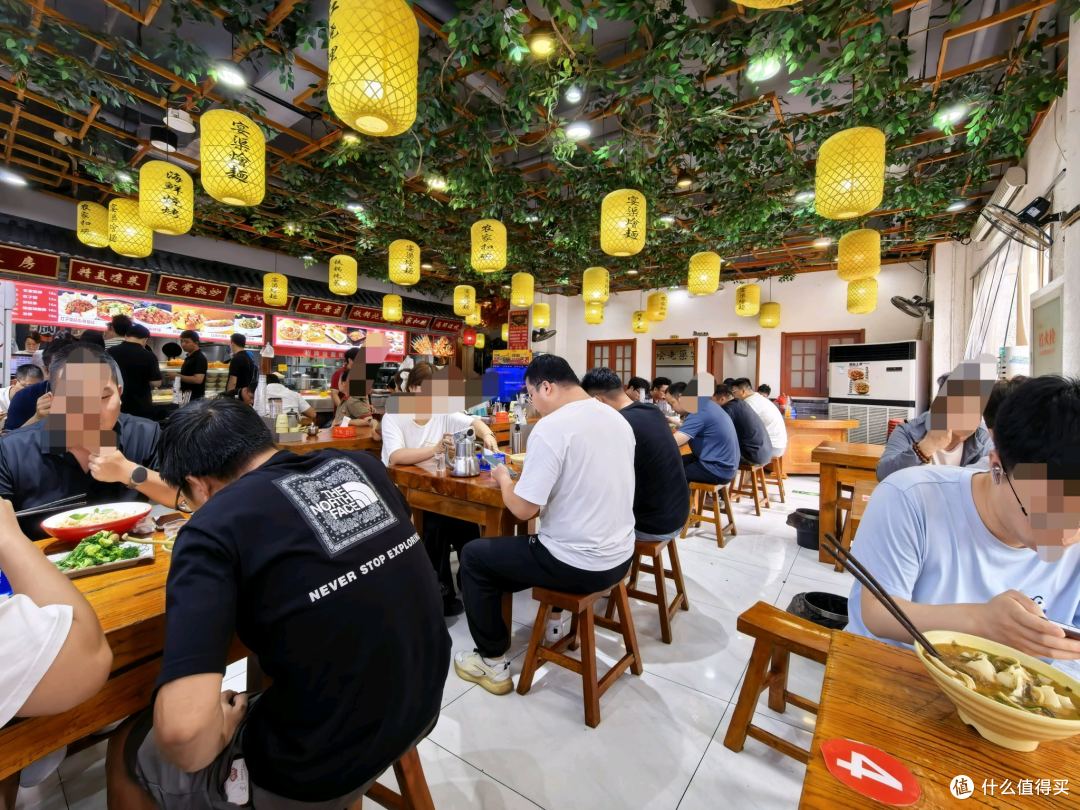 河南烩面不一定人人都喜欢，但凉菜在国内还是数一数二的