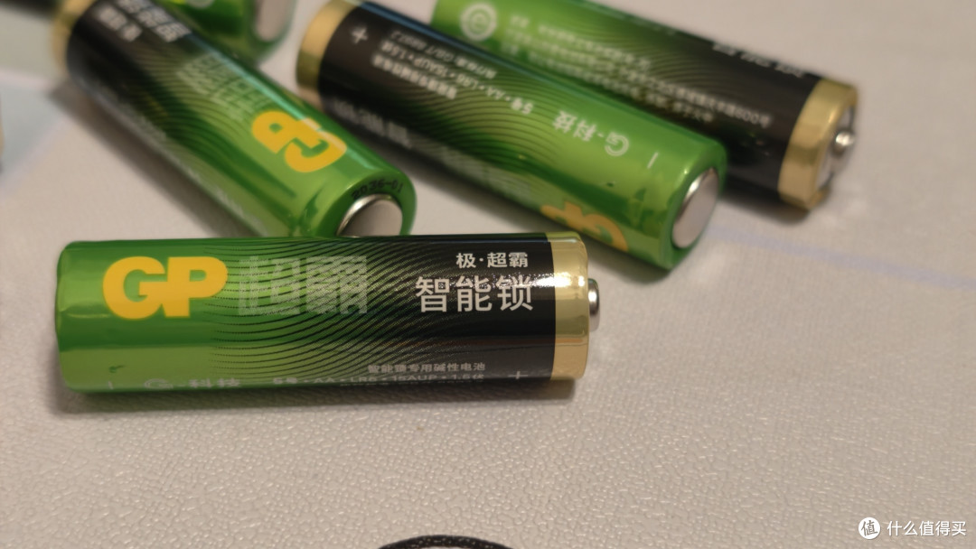 胜过坚持不到一个半月金霸王的极超霸,超级霸--超霸极超霸电池