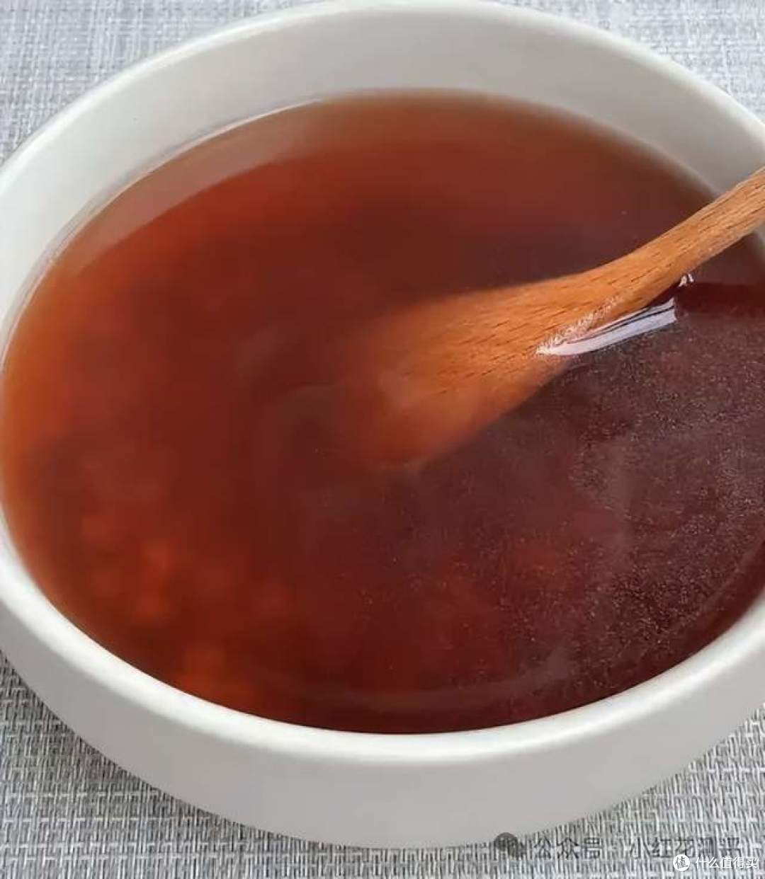 煮了会掉色，这筷子还能要吗？4款木筷子实测！